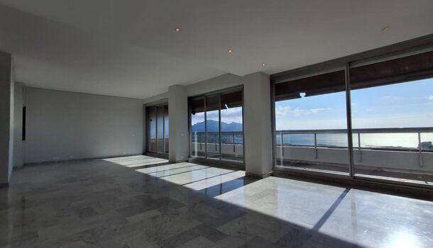 Appartement 3 pièces  à louer Marseille 8eme 13008