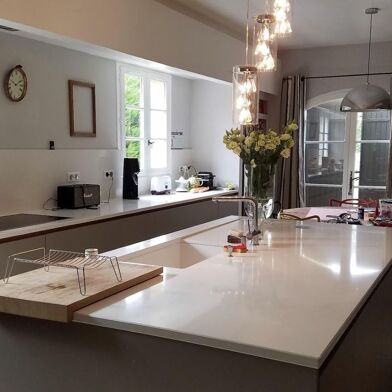 Maison 6 pièces 749000 €