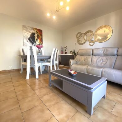 Appartement 4 pièces 164000 €