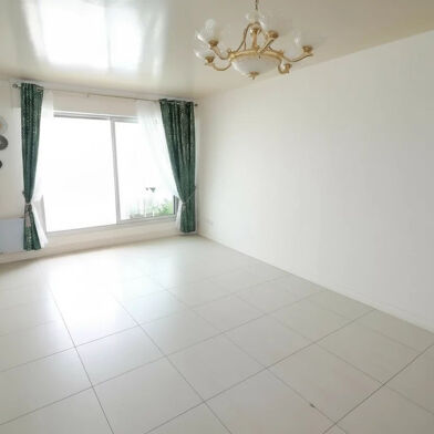 Appartement 4 pièces 109000 €