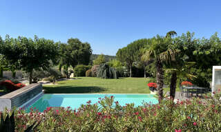 Maison 8 Pièces 300 m² à vendre à Montéléger (26760)