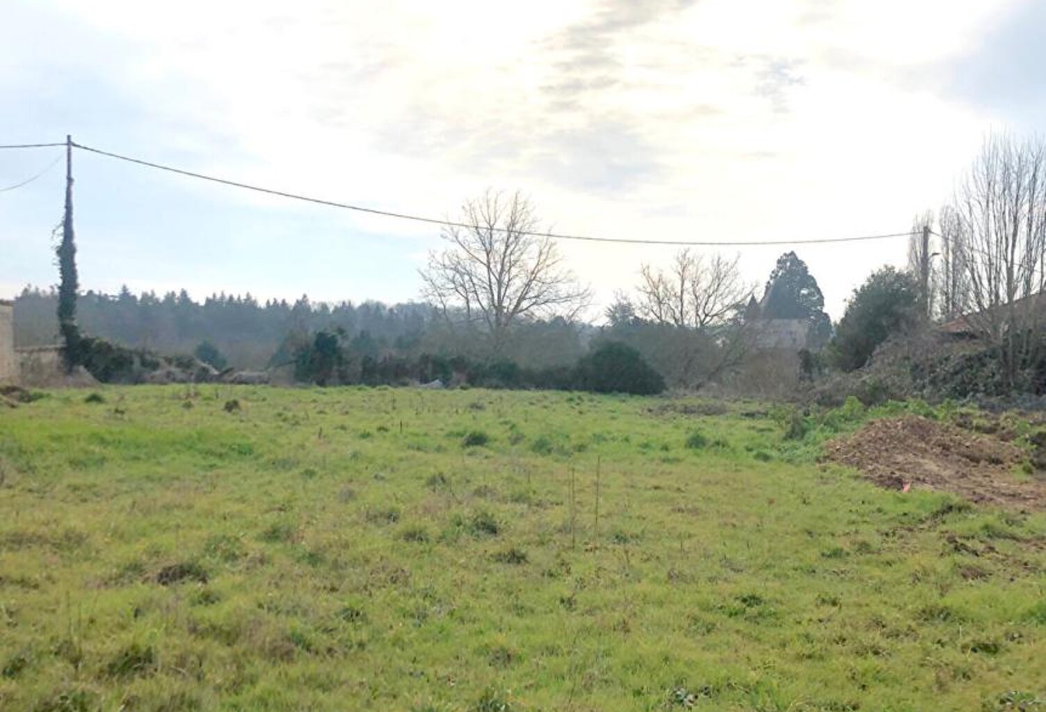 Migné Auxances - Terrain 662 m2 (à bâtir sur 425 m2) viabilisé - lotissement SIGON - Migne Auxances — photo 1