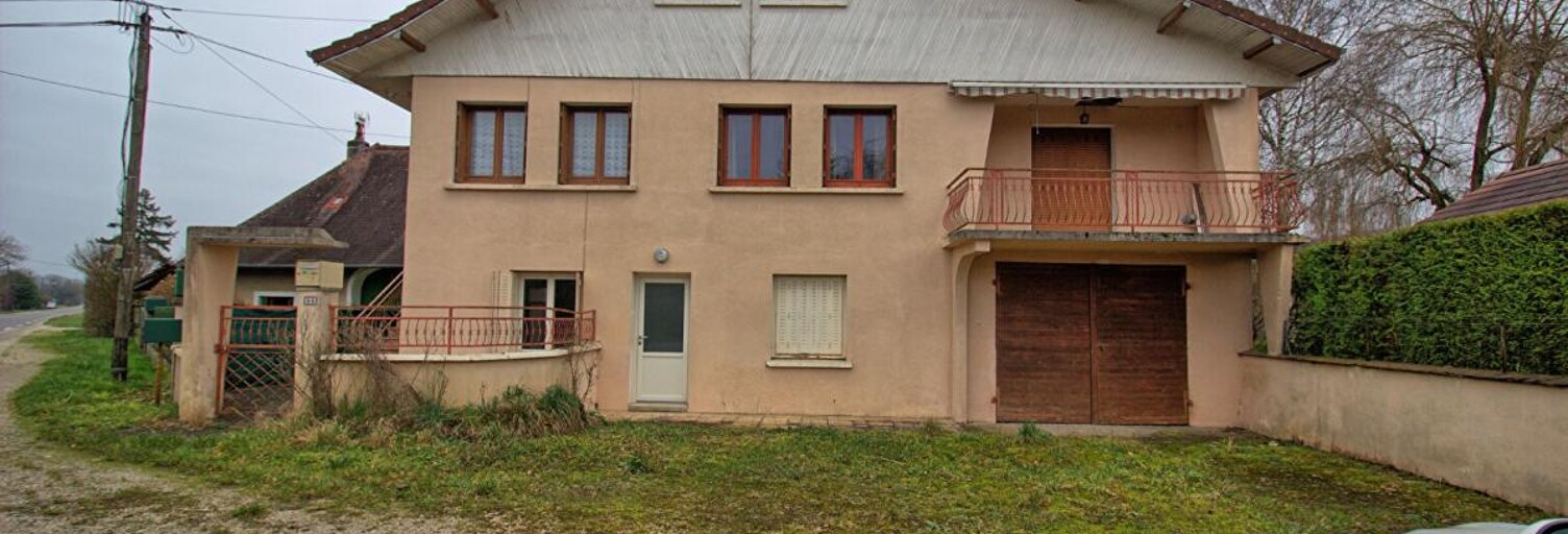 Immeuble   m² à vendre à Chamblay (39380)