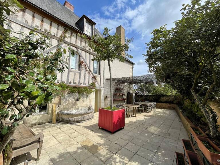 Ancien Hôtel/ secteur touristique/ 9 pièce(s) 203 m2 — photo 1
