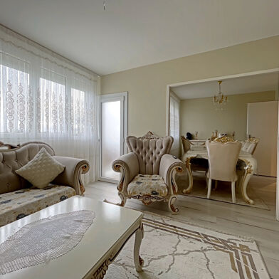 Appartement 5 pièces 142000 €