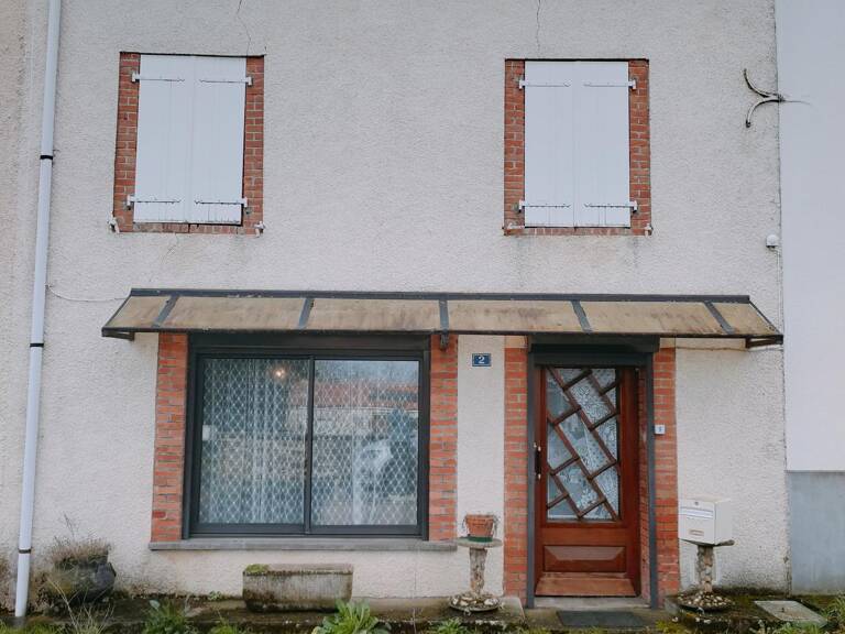 Maison village avec dépendances — photo 1