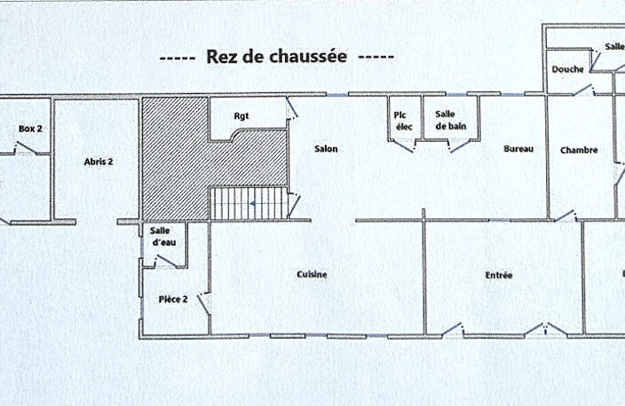 Longère Ste Scolasse Sur Sarthe 3 chambres 184 m2 dépendances, 20 boxes — photo 3