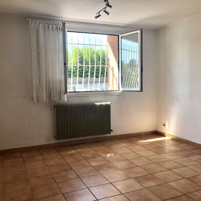Appartement 3 pièces 795 €