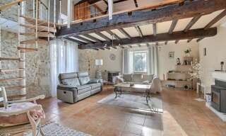 Maison 5 Pièces 161 m² à vendre à Chenac-Saint-Seurin-d'Uzet (17120)