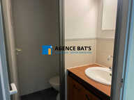 LOCAL COMMERCIAL — photo 3
