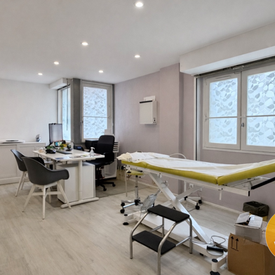 Commerce  197000 €