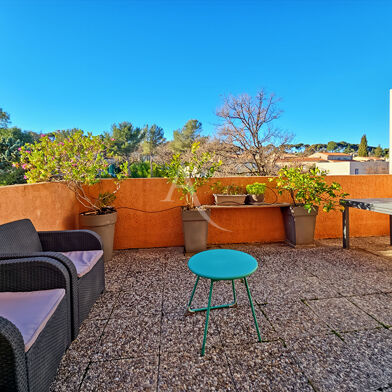 Appartement 3 pièces 269550 €