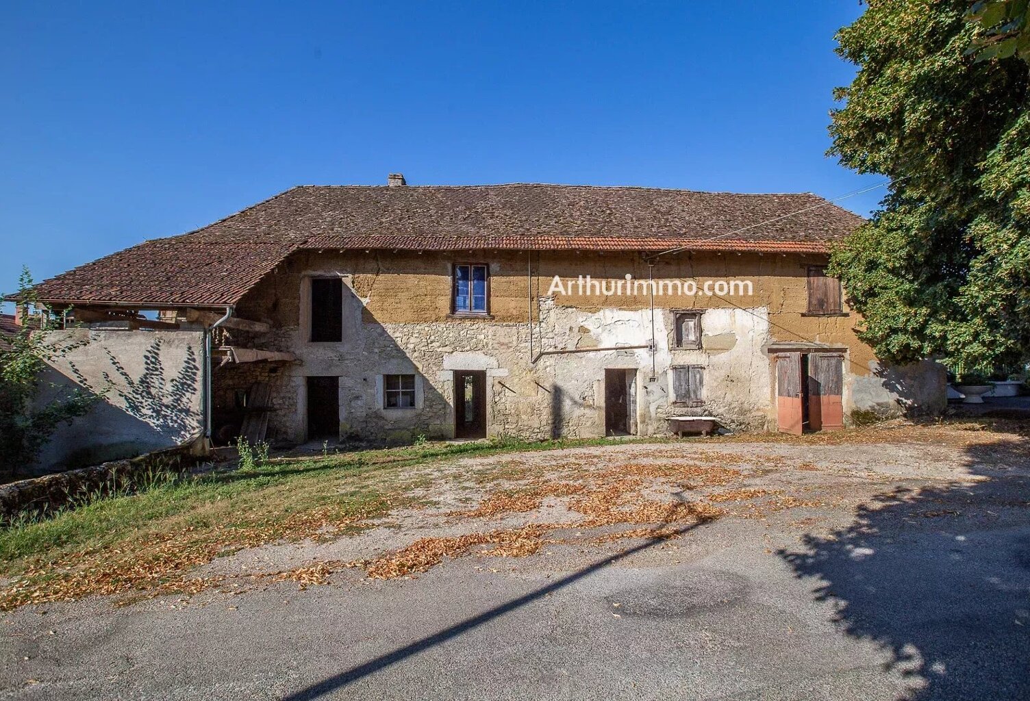 GRANGE A RENOVER — photo 1