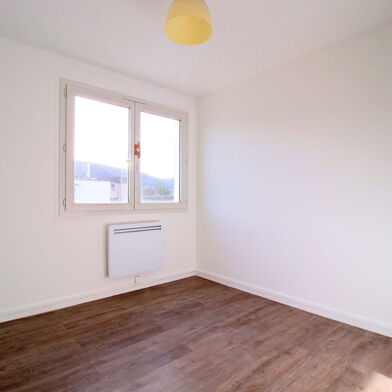 Appartement 3 pièces 595 €