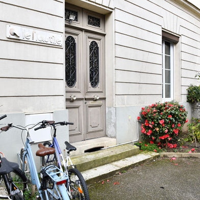 Appartement 5 pièces 447000 €