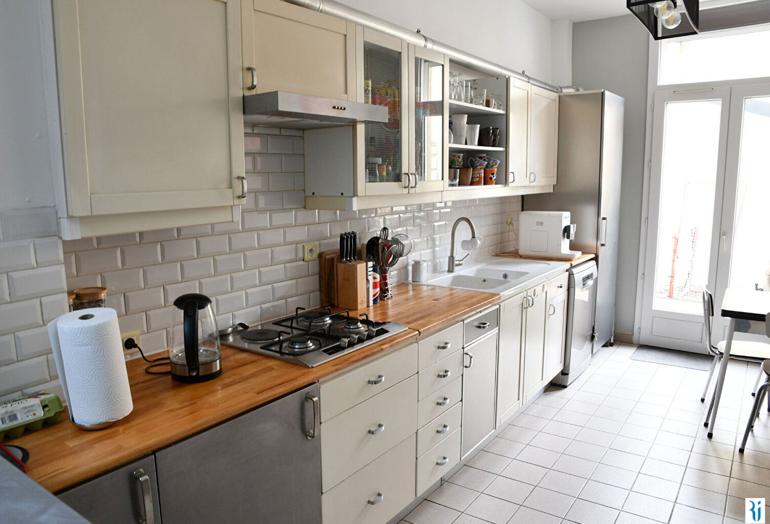 Appartement spacieux de 5 pièces à Rouen Centre avec terrasse, 2 parkings et 1 cave — photo 1