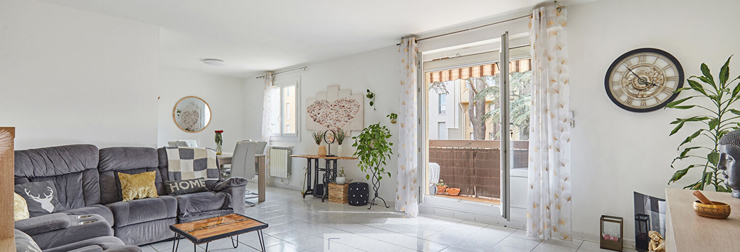 Appartement 5 Pièces 97 m² à vendre à Aix-en-Provence (13290)