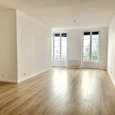 Appartement 3 pièces 1663 €