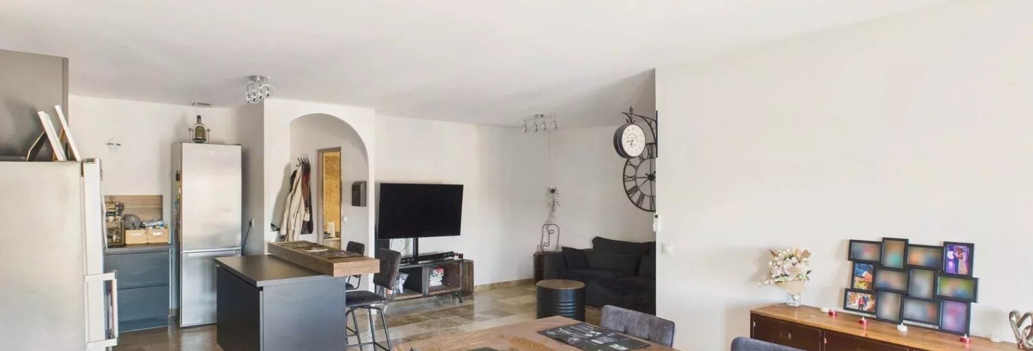 Appartement 3 Pièces 95 m² à vendre à Grans (13450)