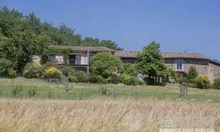 Maison 10 Pièces 279 m² à vendre à Puycelsi (81140)