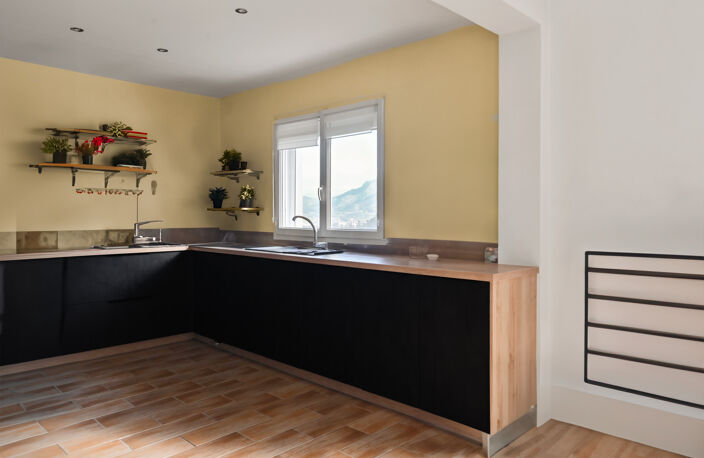 MAISON T4 PISCINE GARAGE — photo 2