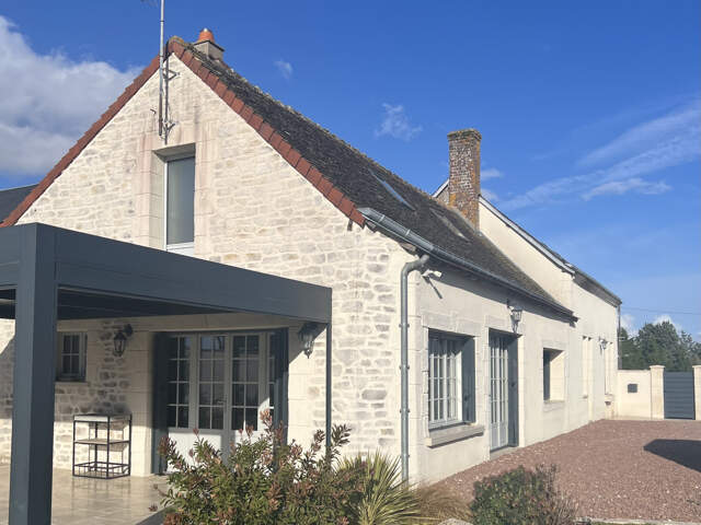 Proche VENDOME — photo du bien