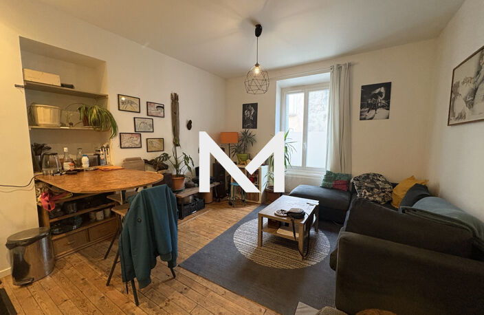 GRENOBLE - T2 RENOVE ET VENDU LOUE — photo 3