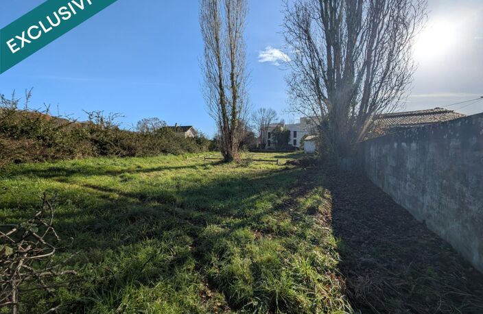 HANGAR / GARAGE  / LOCAL DE STOCKAGE / ENTREPOT — photo 4