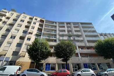 Garage  22000 €