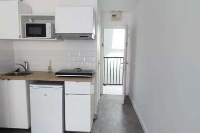 Appartement 1 pièces 720 €