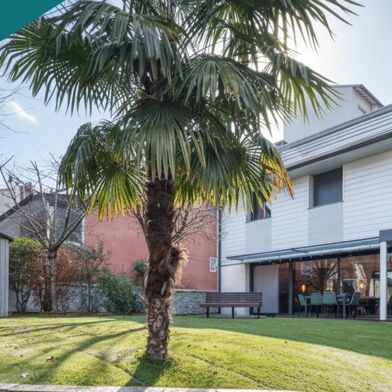 Maison 7 pièces 1295000 €