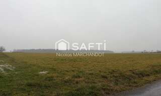 Local industriel  19665 m² à vendre à Naucelle (12800)