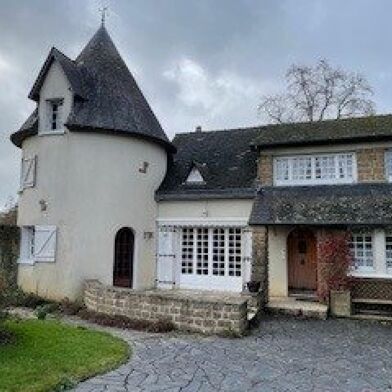 Maison 10 pièces 260000 €
