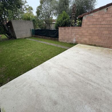 Maison 4 pièces 990 €