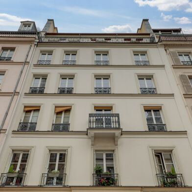 Appartement 1 pièces 2360 €