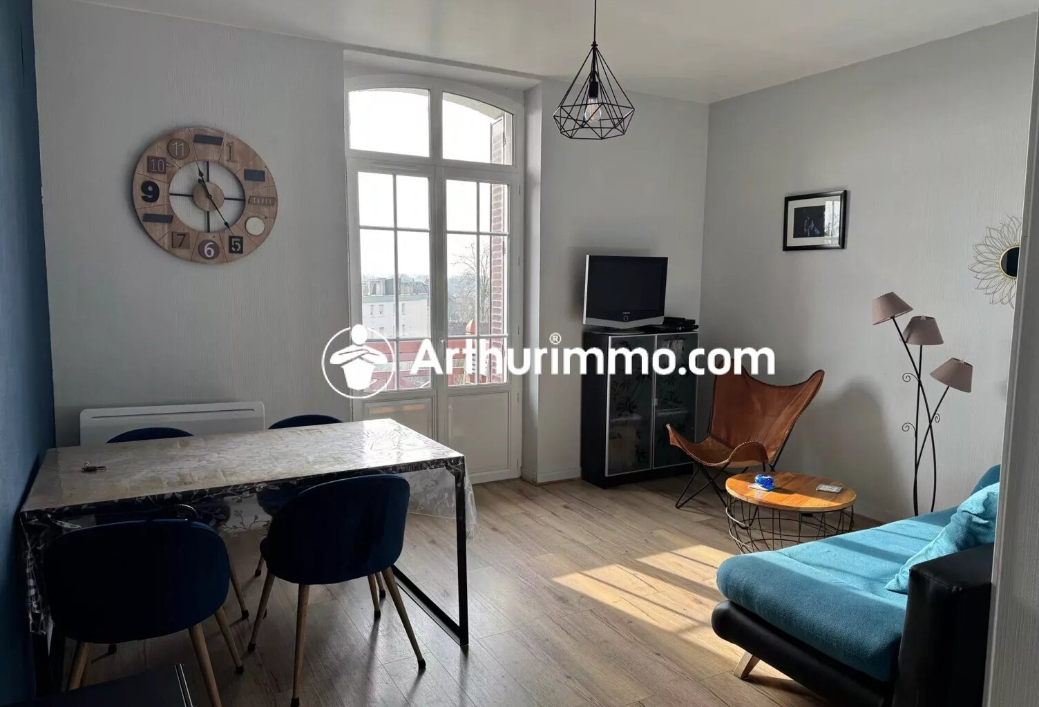 Appartement T2 avec cave et une place parking — photo 1