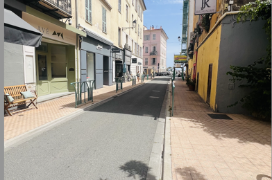 Commerce  450000 €