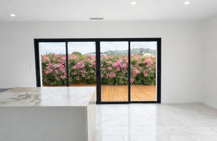 Villa — photo 2