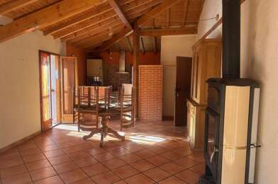 Appartement 4 pièces 560 €