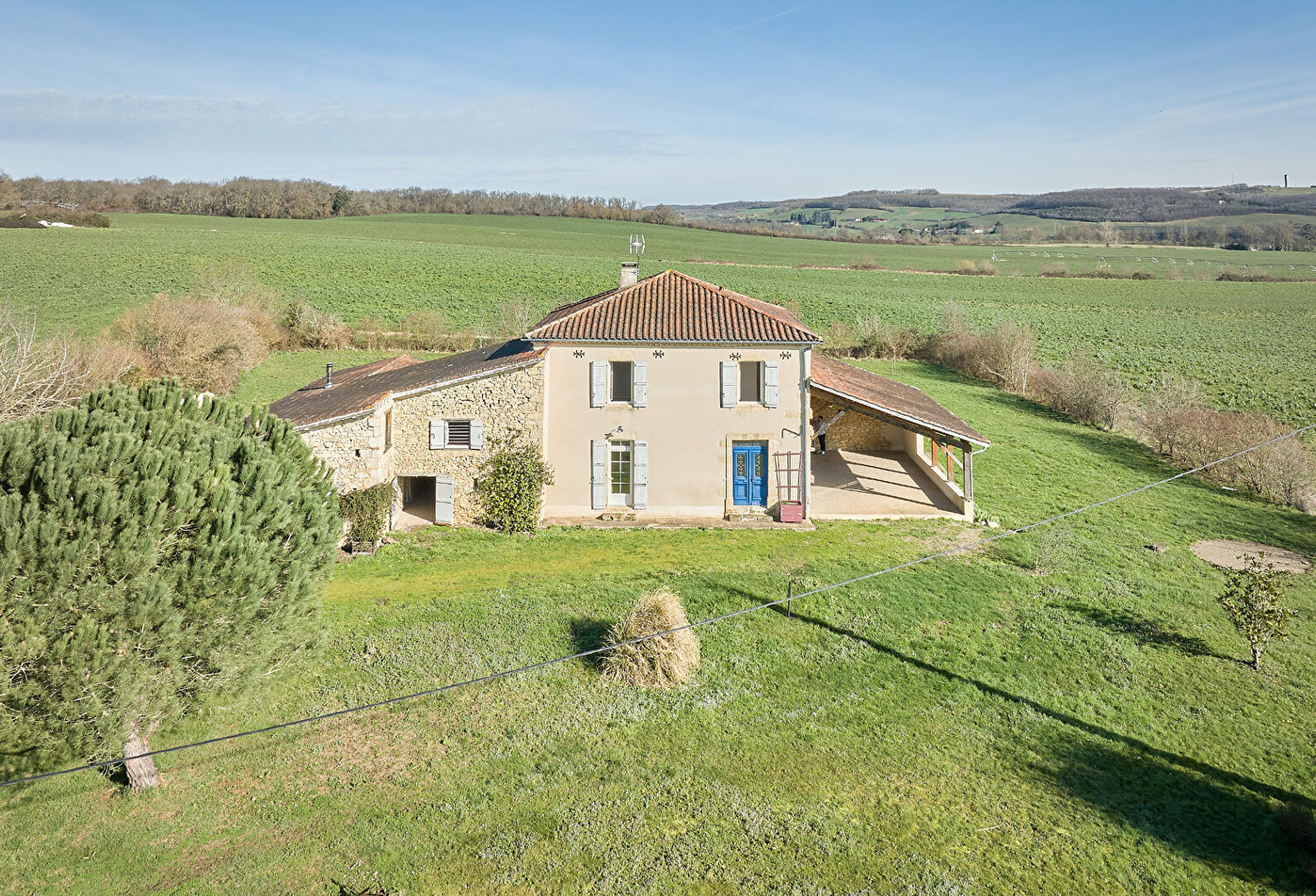Maison — photo 1