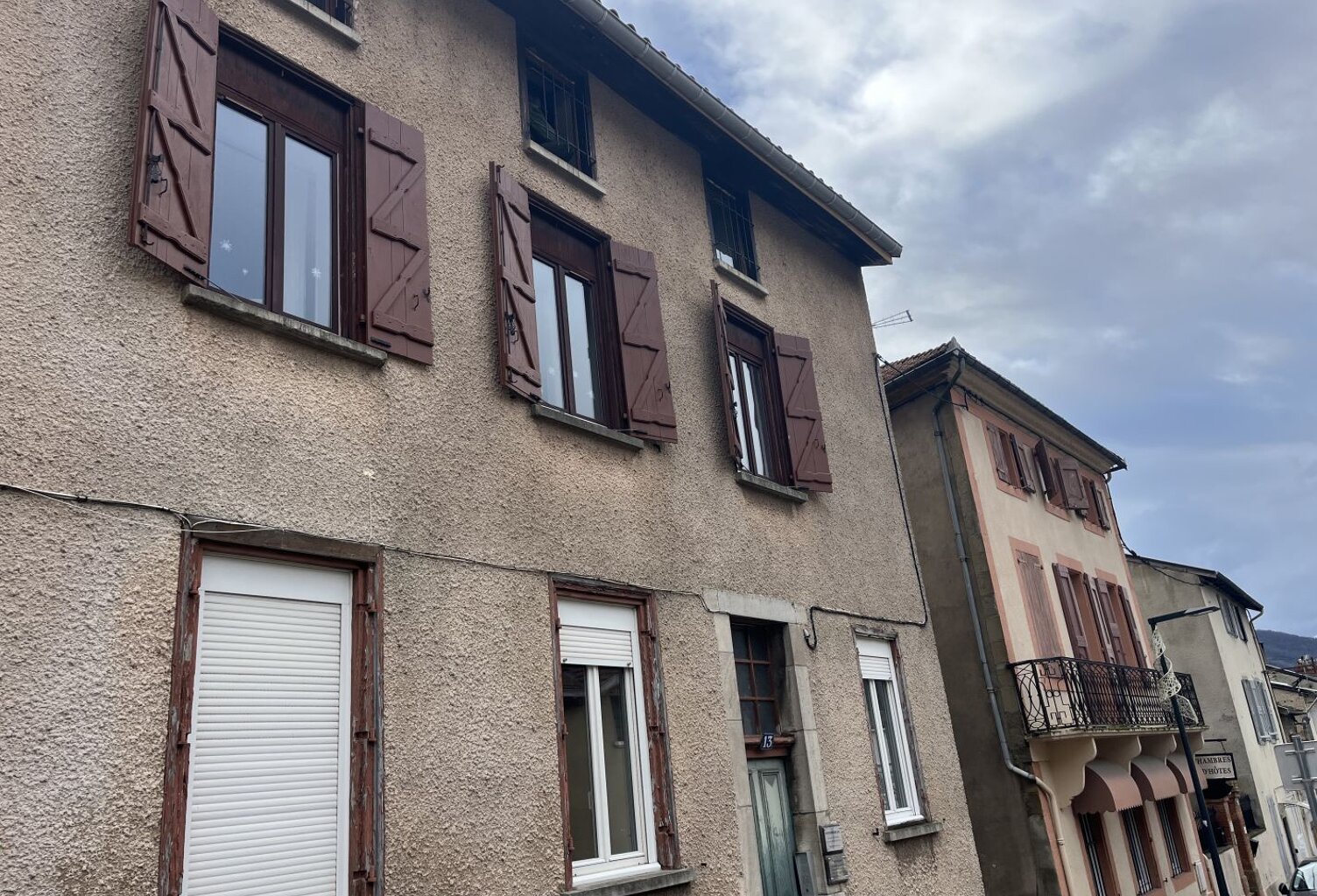 Immeuble — photo 1