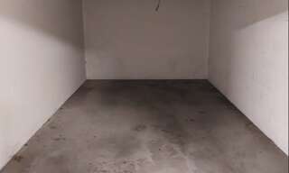 Garage  12 m² à louer à Saint-Fons (69190)