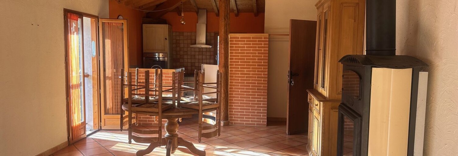 Maison 4 Pièces 93 m² à louer à Val-de-Sos (09220)