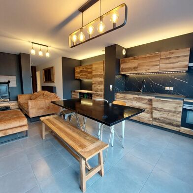 Appartement 3 pièces 990 €