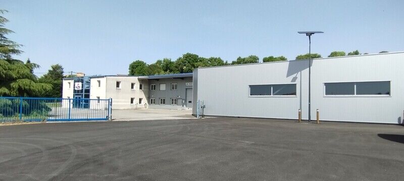 Local commercial  T20 à vendre Romans-sur-Isère 26100