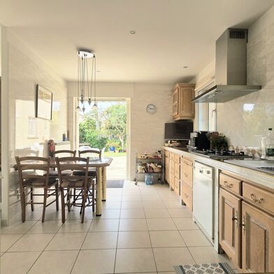 Maison 5 pièces 1350000 €