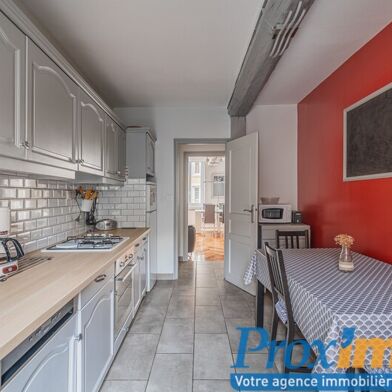 Appartement 5 pièces 265000 €