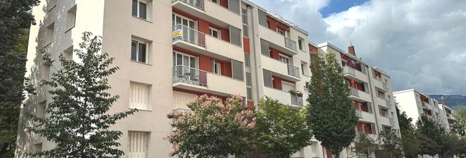 Appartement 3 Pièces 50 m² à louer à Saint-Martin-d'Hères (38400)