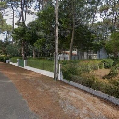 Terrain  1295000 €