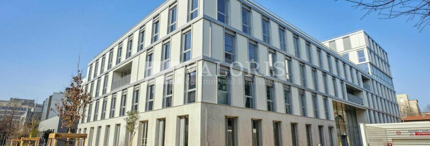 Bureau  3656 m² à louer à Lyon 8 (69008)
